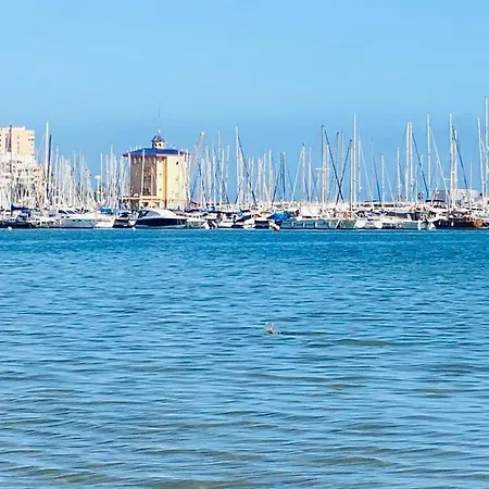 Апартаменты В 4 Мин От Пляжа Torrevieja Exterior photo